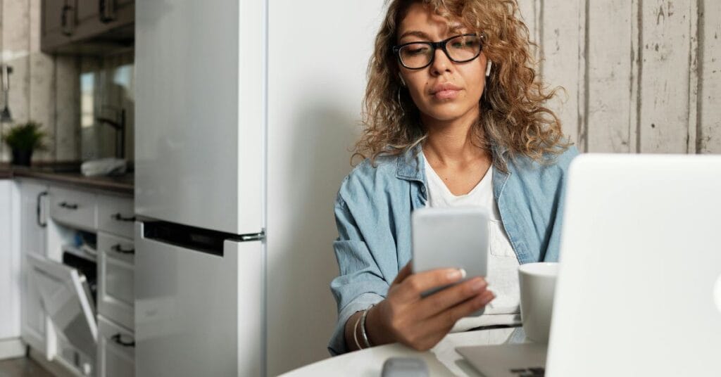 be careful not to share misinformation online
